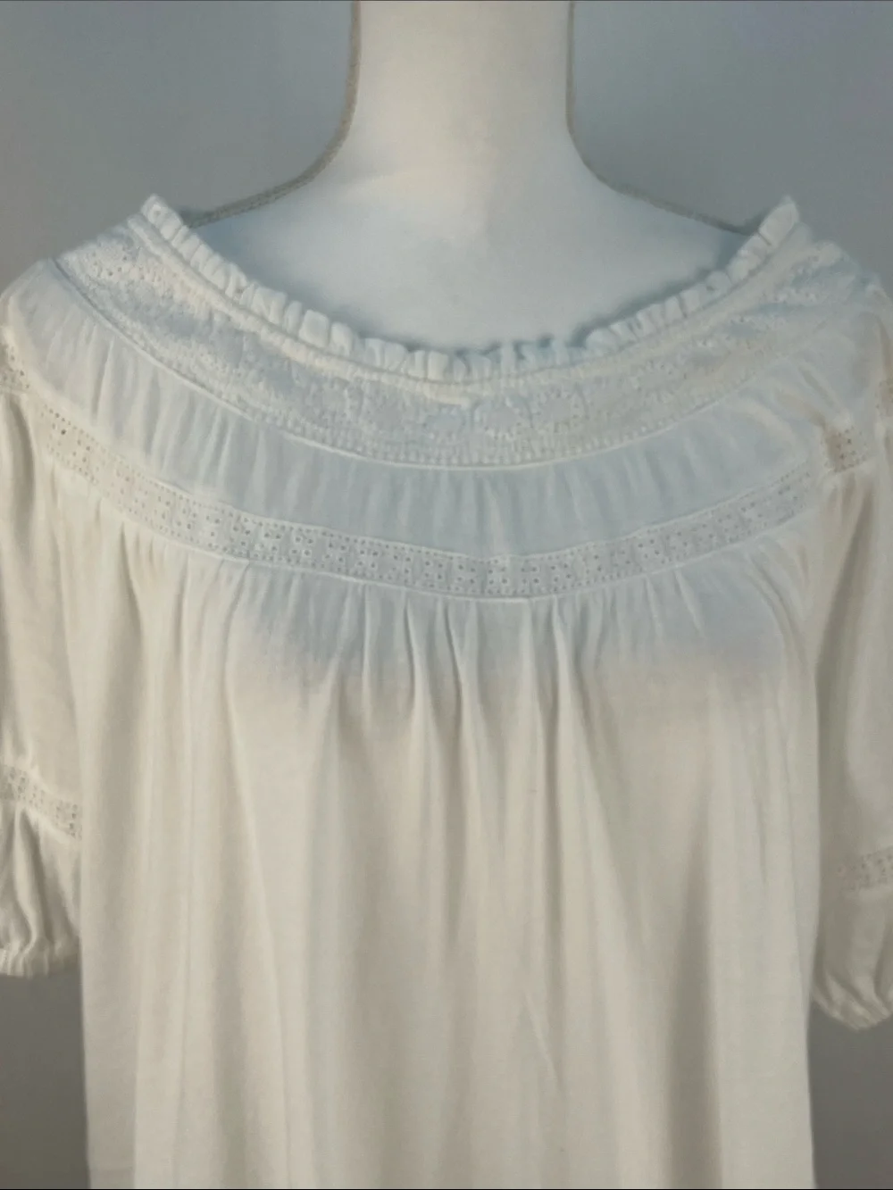 Ann Taylor LOFT White Eyelet Lace Peasant Blouse Top Size L NWT